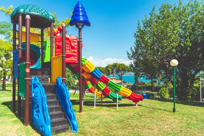 Imagen general del Hotel Desenzano Lake Village. Foto 19