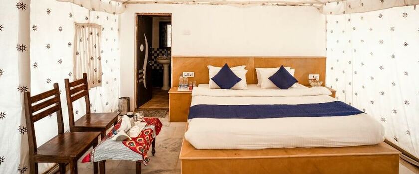 Imagen de la habitación del Hotel Desert Ambience Resort. Foto 8