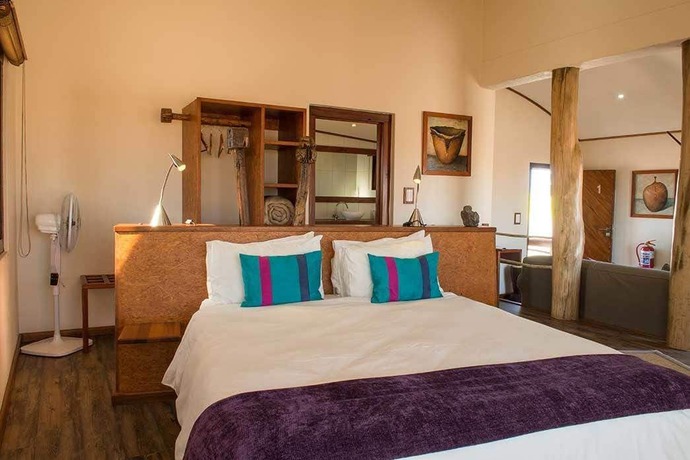 Imagen de la habitación del Hotel Desert Breeze Lodge. Foto 5