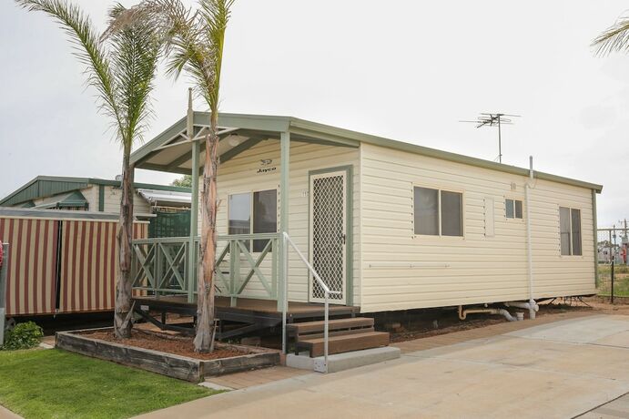 Imagen general del Hotel Desert City Holiday Park. Foto 6