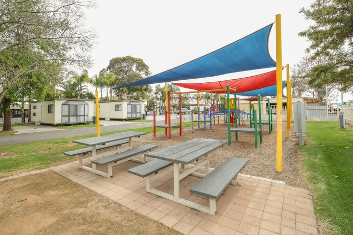 Imagen general del Hotel Desert City Holiday Park. Foto 9