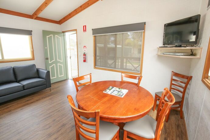 Imagen general del Hotel Desert City Holiday Park. Foto 12