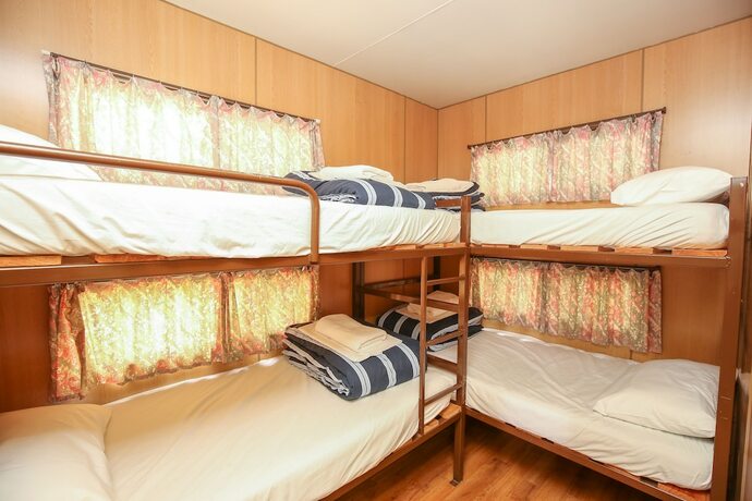 Imagen de la habitación del Hotel Desert City Holiday Park. Foto 17