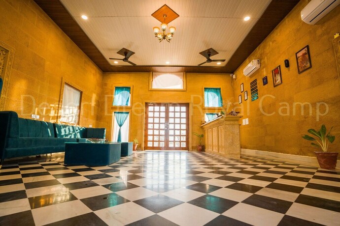 Imagen de los interiores del Hotel Desert Dream Royal Camp. Foto 21