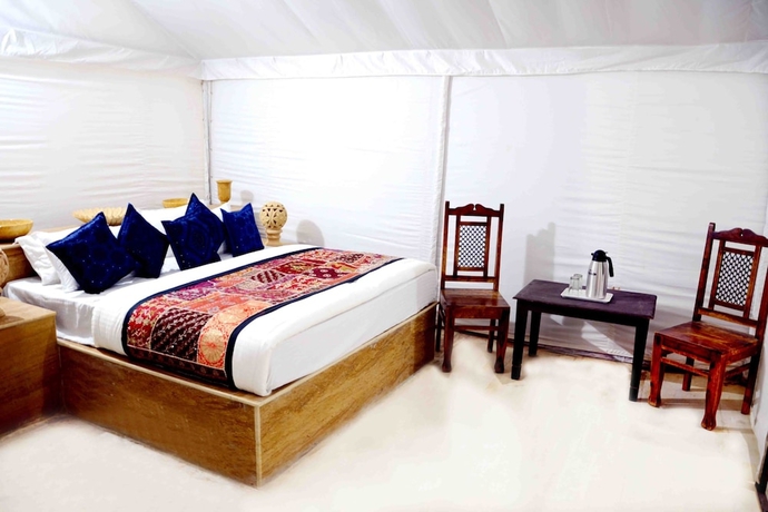 Imagen de la habitación del Hotel Desert Gateway Resort. Foto 2