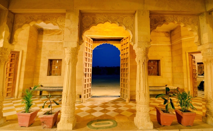 Imagen de los interiores del Hotel Desert Gateway Resort. Foto 17