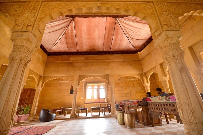 Imagen de los interiores del Hotel Desert Gateway Resort. Foto 19