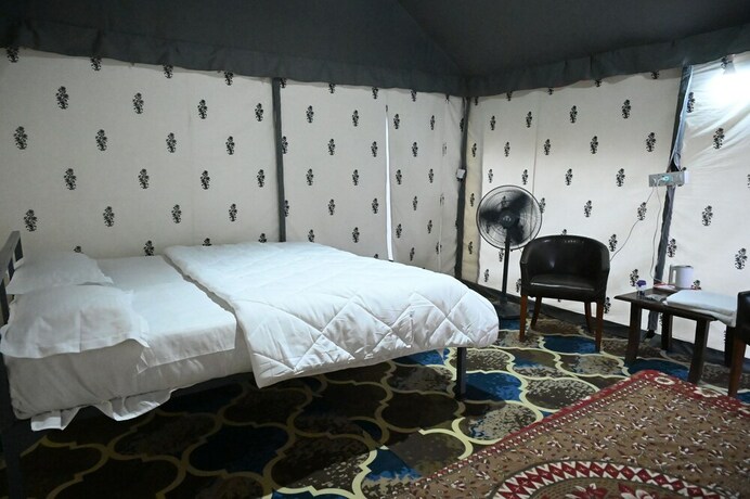 Imagen general del Hotel Desert Inn Camp. Foto 5