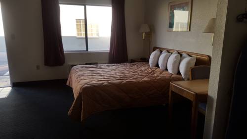 Imagen de la habitación del Hotel Desert Inn. Foto 2