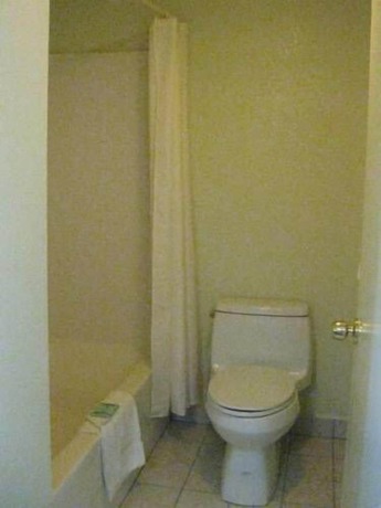Imagen de la habitación del Hotel Desert Inn Motel, Barstow. Foto 5