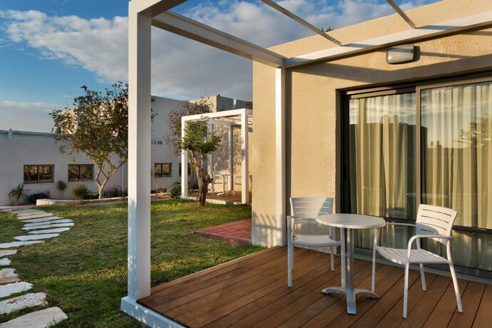 Imagen general del Hotel Desert Iris. Foto 12