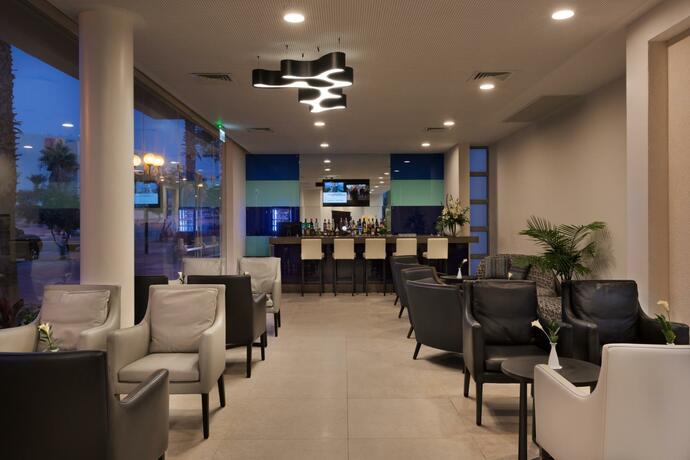 Imagen general del Hotel Desert Iris. Foto 25