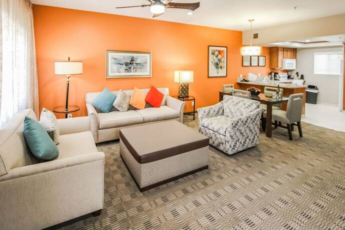 Imagen general del Hotel Desert Isle Resort By Vri Americas. Foto 2