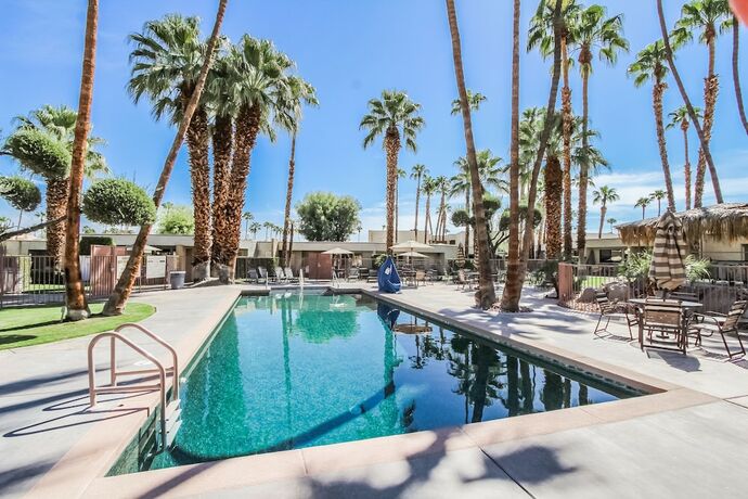 Imagen general del Hotel Desert Isle Resort By Vri Americas. Foto 8