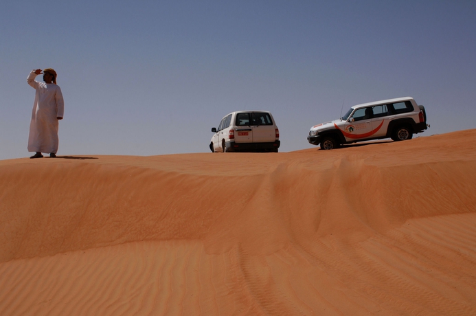 Imagen de los exteriores del Hotel Desert Nights Resort. Foto 11