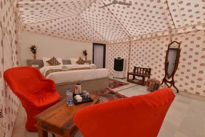 Imagen de la habitación del Hotel Desert Overnight Camp. Foto 10