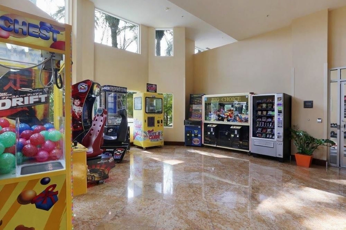 Imagen de los interiores del Hotel Desert Palms and Suites. Foto 14