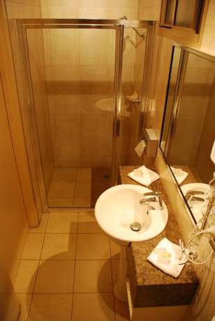 Imagen de la habitación del Hotel Desert Sand Motor Inn. Foto 2