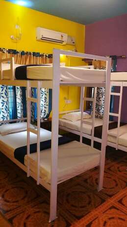 Imagen general del Hotel Deshadan Cliff and Beach Resort. Foto 15