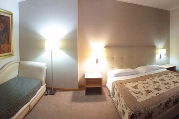 Imagen de la habitación del Hotel Desiderio. Foto 11