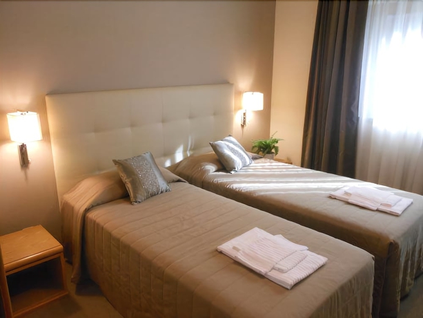 Imagen de la habitación del Hotel Desiderio. Foto 15