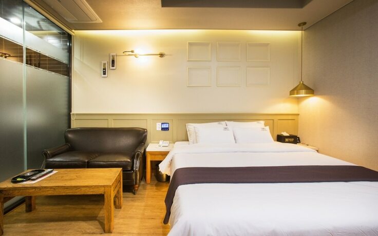 Imagen de la habitación del Hotel Design 2ne1 Jukdo Market Pohang. Foto 18