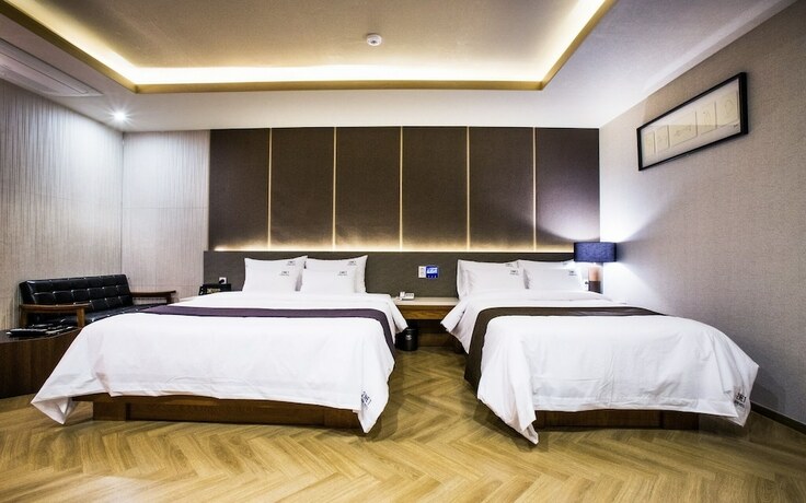 Imagen general del Hotel Design 2ne1 Jukdo Market Pohang. Foto 10