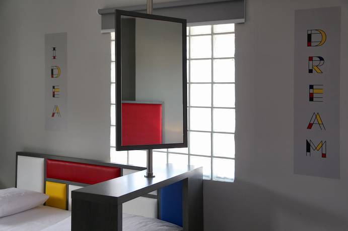 Imagen de la habitación del Hotel Design ArchitectoniKa. Foto 6