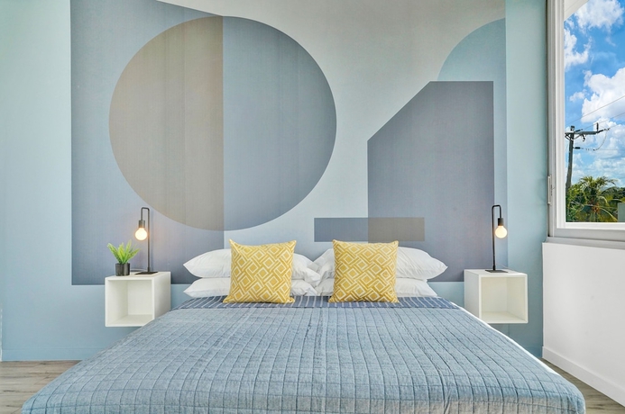Imagen de la habitación del Hotel Design District Suites. Foto 5