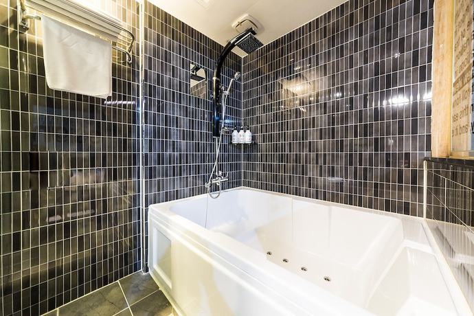 Imagen de la habitación del Hotel Design HOTEL XYM. Foto 6