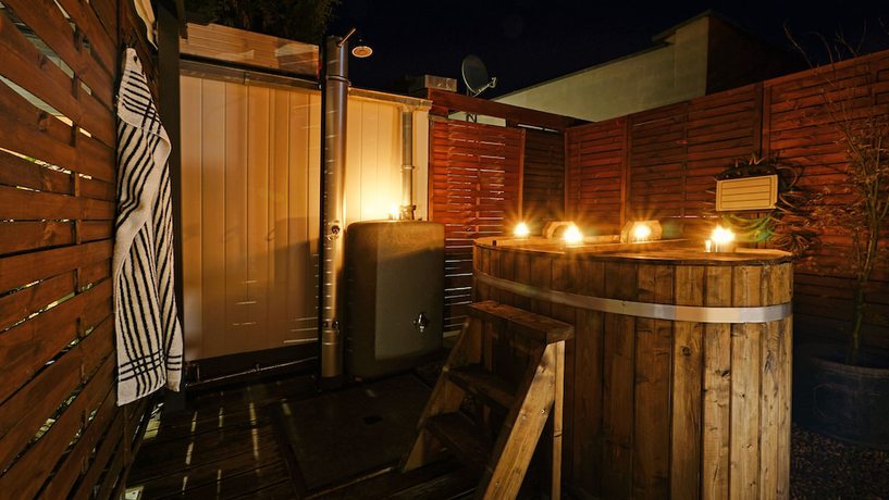 Imagen de la piscina del Hotel Design Rangau. Foto 15