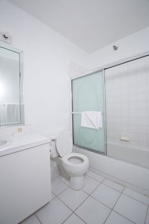 Imagen de la habitación del Hotel Design Suites Miami Beach. Foto 9