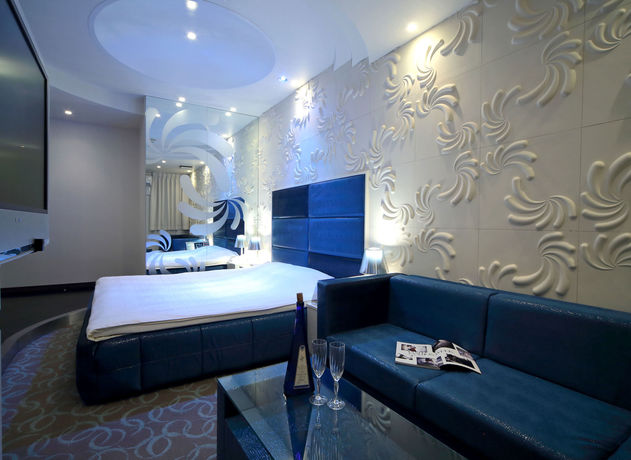 Imagen de los exteriores del Hotel Design W Zip Club - Adults Only. Foto 11