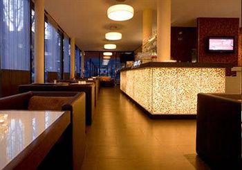 Imagen de los interiores del Hotel Designhotel am Stadtgarten. Foto 16