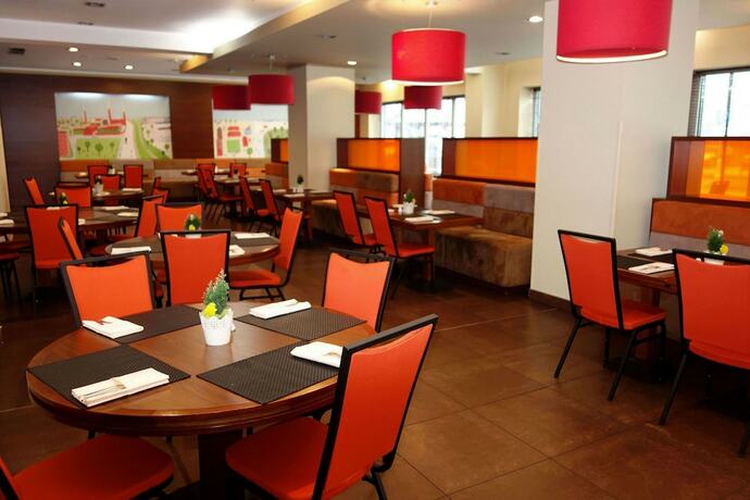 Imagen general del Hotel Desilva Inn Katowice Airport. Foto 2