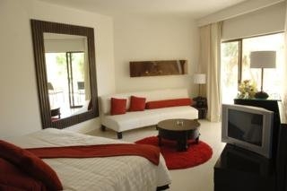 Imagen de la habitación del Hotel Desire Resort & Spa Los Cabos. Foto 3