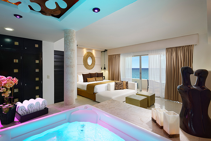 Imagen de la habitación del Hotel Desire Riviera Maya Resort. Foto 11