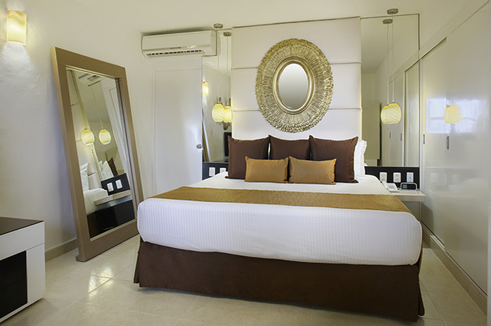 Imagen de la habitación del Hotel Desire Riviera Maya Resort. Foto 12