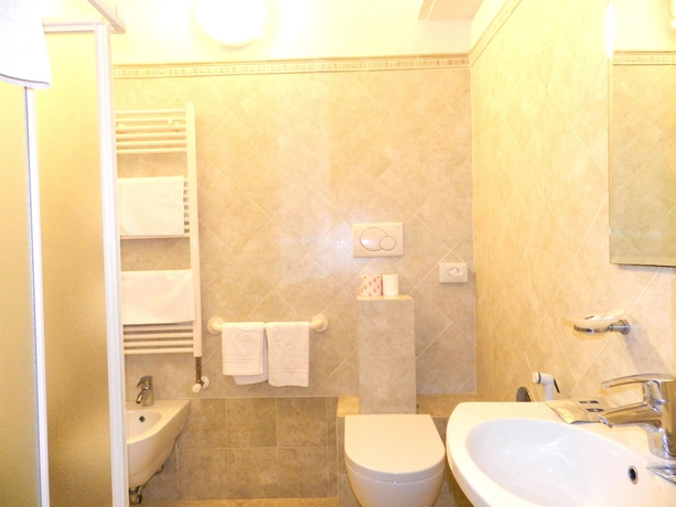 Imagen de la habitación del Hotel Desir&eacute;e, Florencia. Foto 13