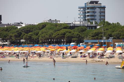 Imagen de la habitación del Hotel Desiree, Lignano Sabbiadoro. Foto 6