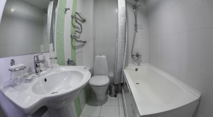 Imagen de la habitación del Hotel Desna. Foto 5