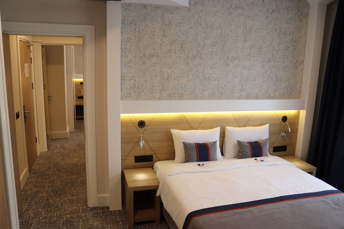 Imagen de la habitación del Hotel Des'otel. Foto 7