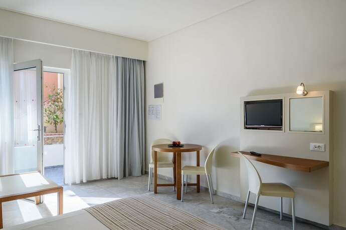 Imagen general del Hotel Despina Apartments. Foto 11