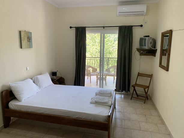 Imagen general del Hotel Despina studios and rooms. Foto 1