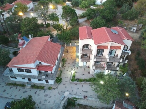 Imagen general del Hotel Despina studios and rooms. Foto 10