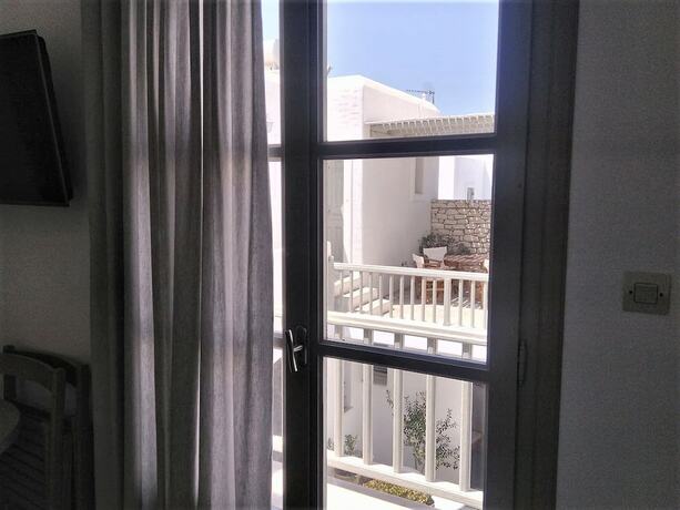 Imagen general del Hotel Despina\'s Mare. Foto 10