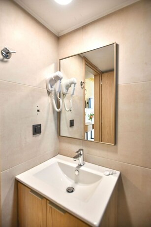 Imagen de la habitación del Hotel Despo By Estia. Foto 19