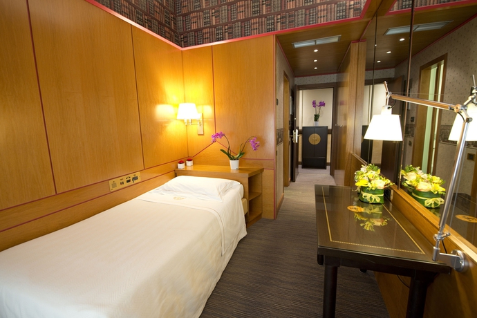 Imagen de la habitación del Hotel D'este, Milán. Foto 7