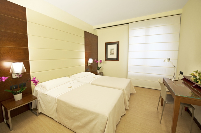 Imagen de la habitación del Hotel D'este, Milán. Foto 9