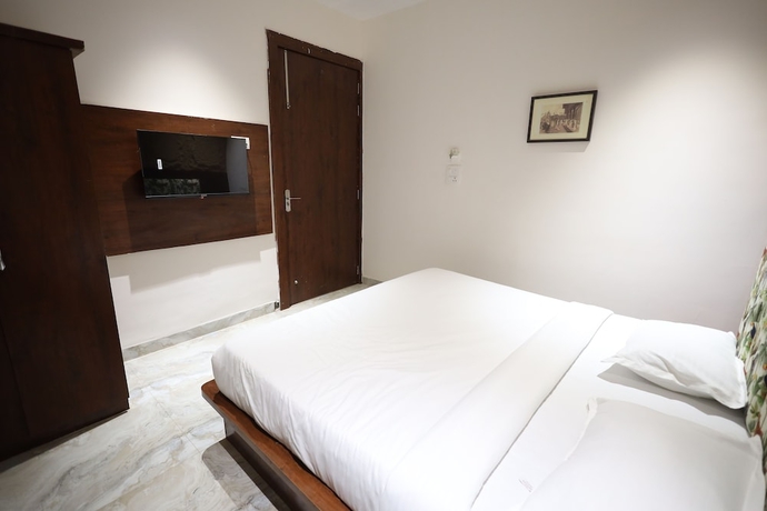 Imagen de la habitación del Hotel Destin. Foto 10